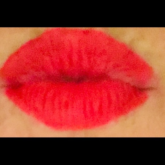 Meet your Posher, Michele - Picture 1 of 1